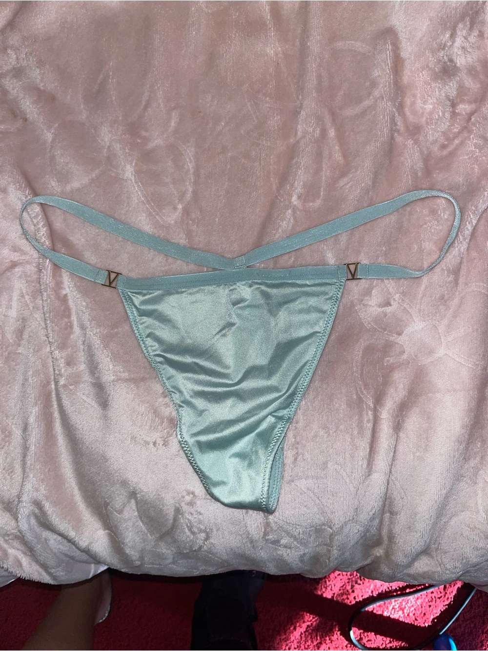 Victoria’s Secret G string Size Large